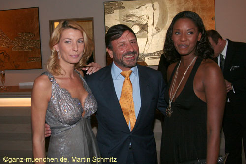 Giulia Siegel mit Sir Rocco Forte, Besitzer The Charles Hotel, Munich  (Foto: Martin Schmitz)